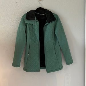 Only used a couple times in great condition fuzzy on the inside